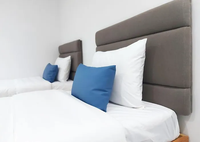 Airobedz Makati - A Value Hotel