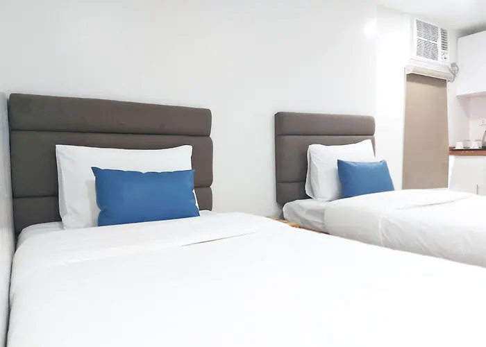 Airobedz Makati - A Value Hotel