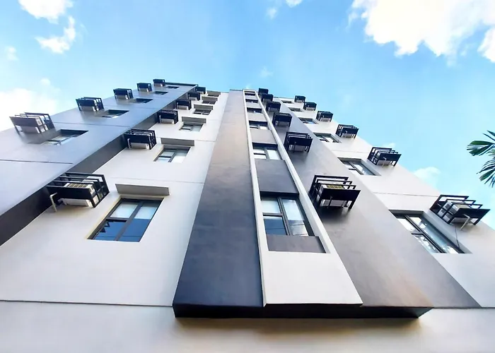 Airobedz Makati - A Value Hotel