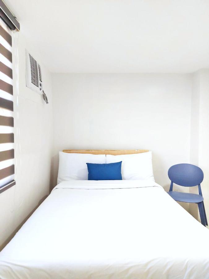 Hotel Airobedz Makati - A Value